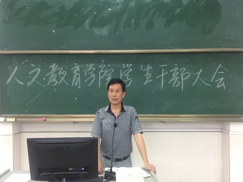 C:\Users\Administrator\Desktop\10306e5a6fca894633344077f7e242b.jpg C:\Users\Administrator\Desktop\10306e5a6fca894633344077f7e242b.jpg