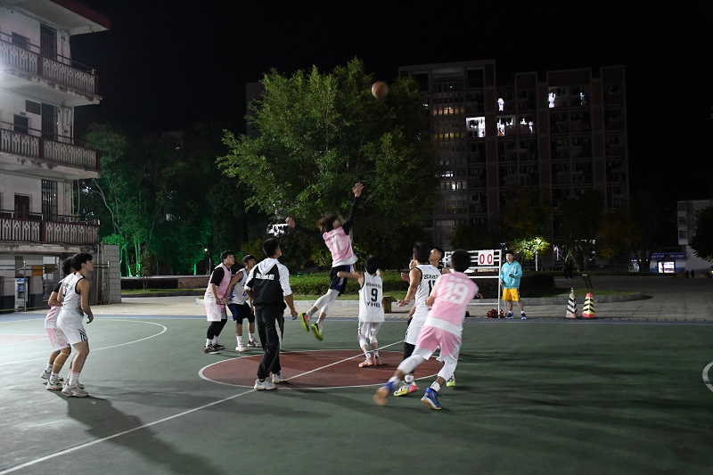 篮球赛现场 (3).jpg 篮球赛现场 (3).jpg