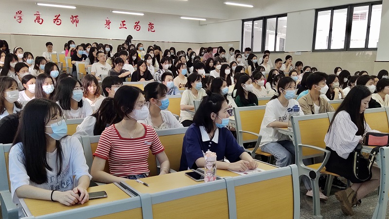 活动现场7.jpg 活动现场7.jpg