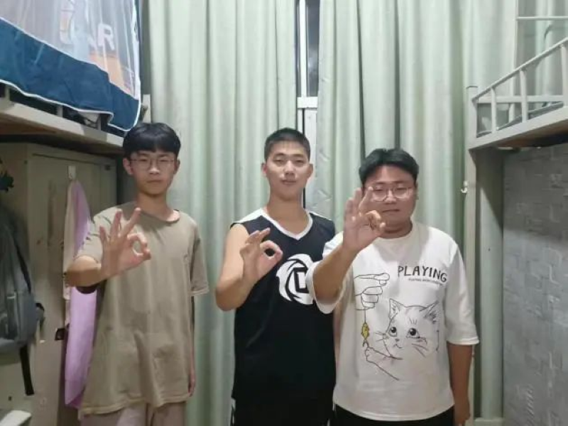 图片4.png 图片4.png